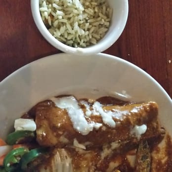 El Monumento - $11 enchiladas, $2 rice. All was tasty. - Mexican Near Me - Georgetown, Texas