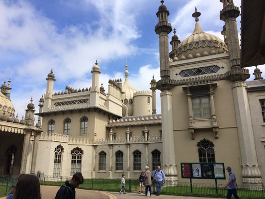 Royal Pavilion by null