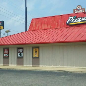 Pizza Hut - the front of the restaurant - Pizza Near Me - Wheelersburg, Ohio Pizza Hut - the front of the restaurant - Pizza Near Me - Wheelersburg, Ohio