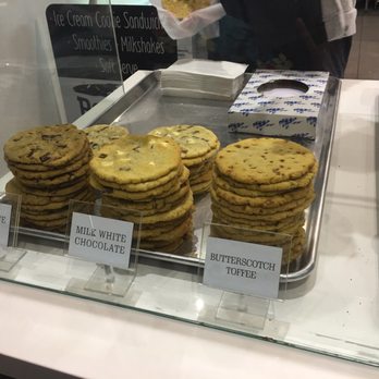Booyah - Desserts Near Me - Toronto, Ontario Booyah - Desserts Near Me - Toronto, Ontario