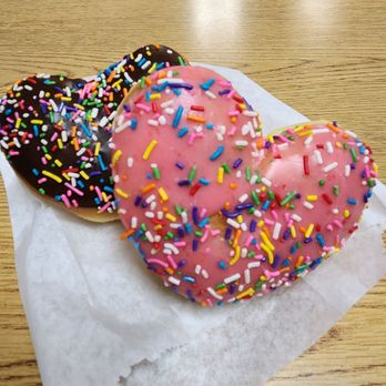 Azusa Donuts - Donuts have my heart!! - Donuts Near Me - Azusa, California