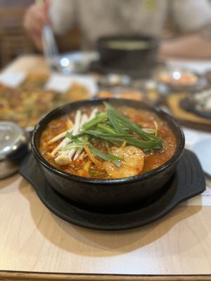 Seoul Gom Tang by null
