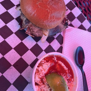 Soulcial Kitchen - Veggie Burger & Mexican Street Corn - Food Trucks Near Me - Swansea, Illinois