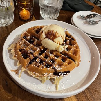 The Chicken Koop - Waffle with Vanilla Ice cream - Chicken Shop Near Me - Downey, California The Chicken Koop - Waffle with Vanilla Ice cream - Chicken Shop Near Me - Downey, California