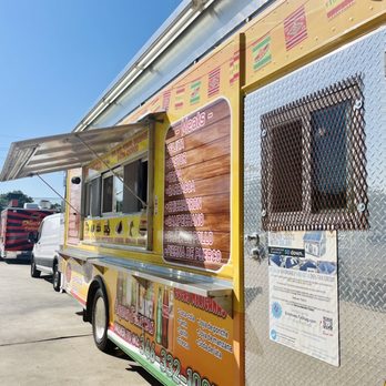 Cinco De Mayo Taqueria - the food truck - Food Trucks Near Me - Spring, Texas
