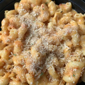 Seasoned Dreams - Mac n Cheese - Caribbean Near Me - Montreal, Quebec Seasoned Dreams - Mac n Cheese - Caribbean Near Me - Montreal, Quebec