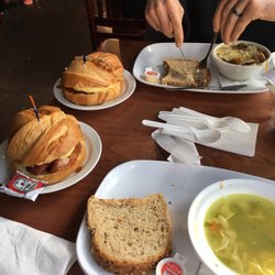 Lakeside Bakery Deli Cafe
