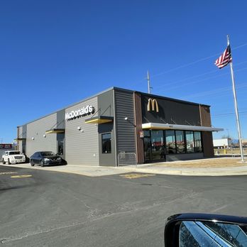 McDonald's - Brand New McDonald's in Raeford - Fast Food Near Me - Raeford, North Carolina