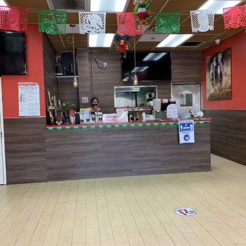 El Gallo Negro 2 - Order counter - Mexican Near Me - College Point, New York El Gallo Negro 2 - Order counter - Mexican Near Me - College Point, New York