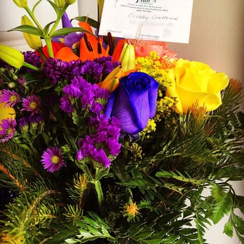 Paul's Flowers - Beautiful arrangement from Paul's Flowers. - Florists Near Me - Colma, California Paul's Flowers - Beautiful arrangement from Paul's Flowers. - Florists Near Me - Colma, California