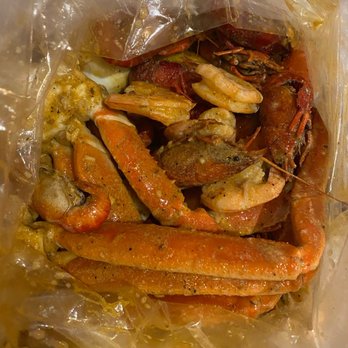 Laughing Crab - Snow crab, shrimp, and crawfish in the house sauce! - Seafood Near Me - Shreveport, Louisiana Laughing Crab - Snow crab, shrimp, and crawfish in the house sauce! - Seafood Near Me - Shreveport, Louisiana