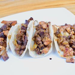 Rico's Tacos - Meat, tacos