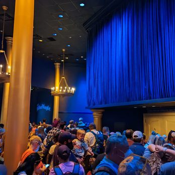 Mickey's PhilharMagic - Amusement Parks Near Me - Lake Buena Vista, Florida