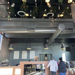 Sand Hill Bagel Co - Inside