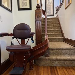 Independent Home Solutions - Custom Stairlift
