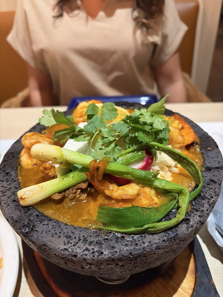 La Parrilla Mexican Restaurant & Bar