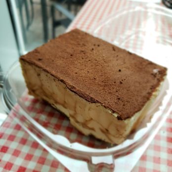 Bozzelli's Italian Deli-Crystal City - Tiramisu ($5) - Delis Near Me - Arlington, Virginia