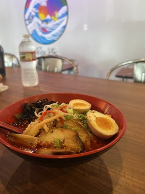Poke Burri / Lifting Noodles Ramen by null