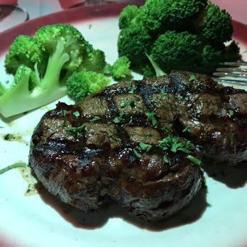 La Cave - Filet petit - Steakhouses Near Me - Costa Mesa, California La Cave - Filet petit - Steakhouses Near Me - Costa Mesa, California