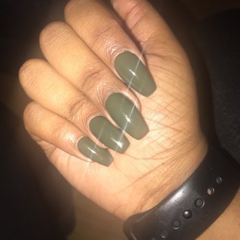 Nail Works - Waxing Near Me - Chicago, Illinois