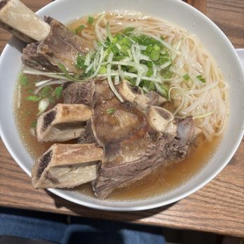 Pho Le - Pho Beef Ribs - Vietnamese Near Me - Richmond Hill, Ontario