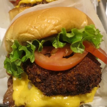 Shake Shack I-Drive - Shack Stack - Ice Cream & Frozen Yogurt Near Me - Orlando, Florida Shake Shack I-Drive - Shack Stack - Ice Cream & Frozen Yogurt Near Me - Orlando, Florida