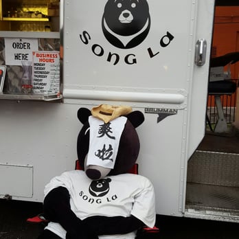 Song La - Too many chicken bites? - Food Trucks Near Me - Austin, Texas
