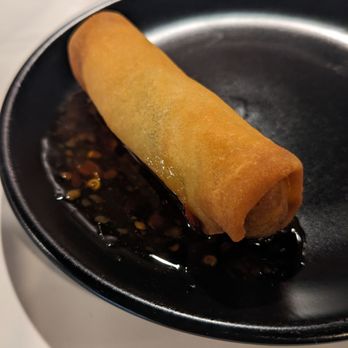 Ramen Mafia - Complimentary spring roll - Japanese Near Me - Winston-Salem, North Carolina