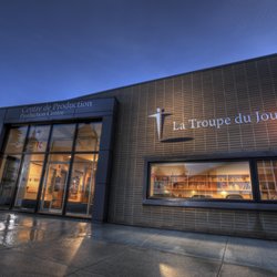 Troupe du Jour - A warm place to hold your event :)