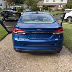BAGUR AUTO LLC - Very nice people took care of my son and were very considerate I highly recommend