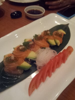 Pham Sushi by null
