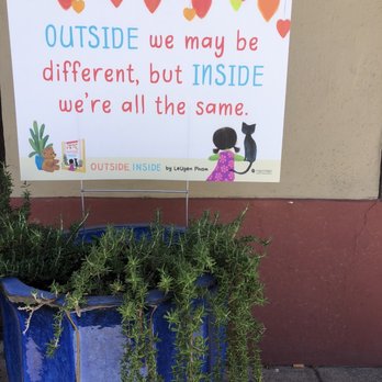 Readers Books - Outside - Bookstores Near Me - Sonoma, California Readers Books - Outside - Bookstores Near Me - Sonoma, California