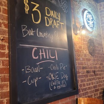 Pouring Glory - Beer Bar Near Me - Fort Worth, Texas Pouring Glory - Beer Bar Near Me - Fort Worth, Texas