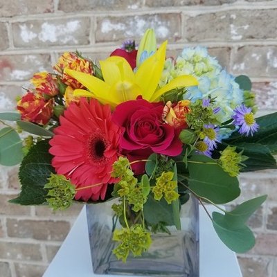 Jeffrey's Flowers & Flower Delivery by null