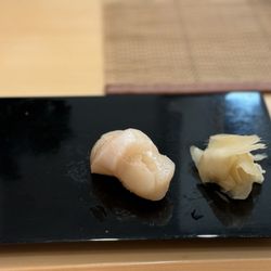 i-naba Hanalei'i - Sweet Hokkaido scallops