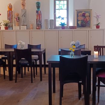 Cafe Maulbeere - Restaurant - Cafes Near Me - Nuremberg, BY