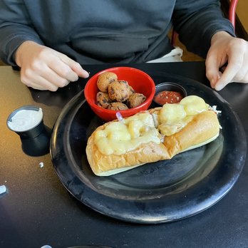 Midtown Caboose - Spicy Shrimp Po' Boy w/ Hush Puppies - New American Near Me - Tallahassee, Florida