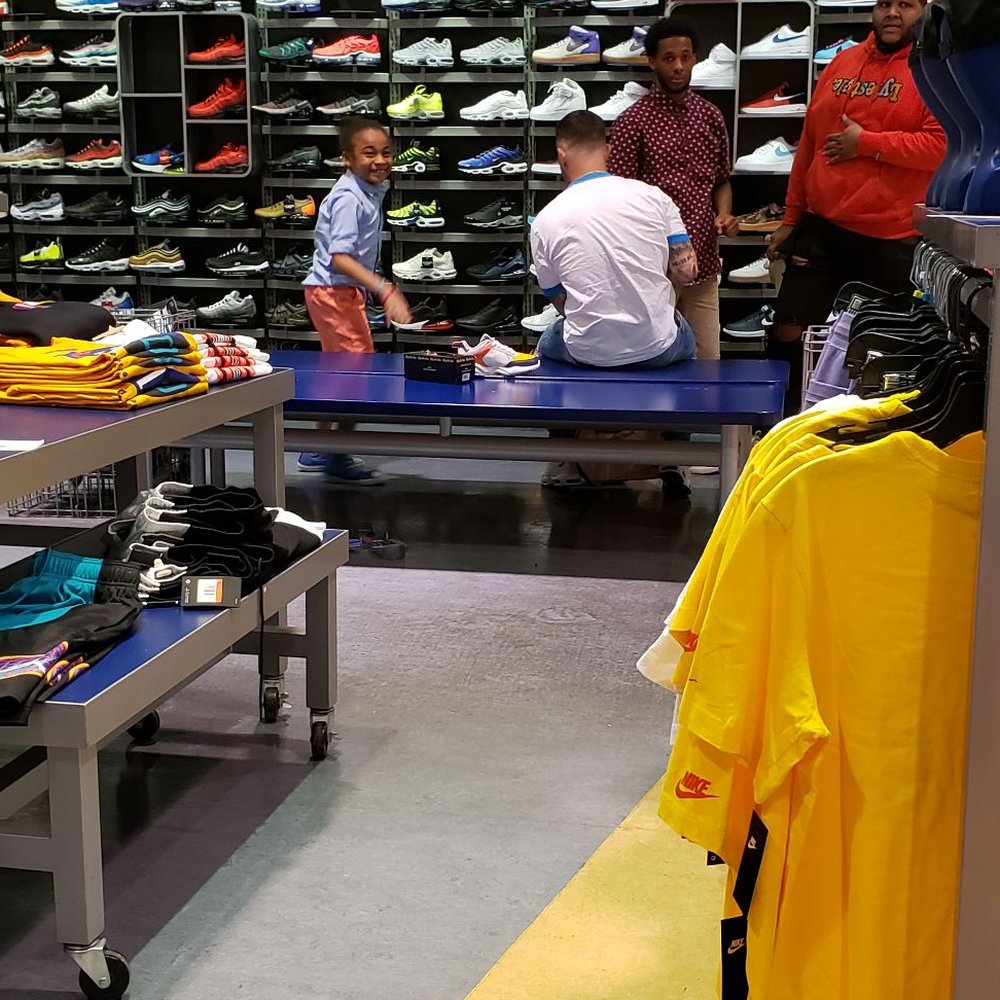 Cumberland Mall - Women take less time shoe shopping than them lol #champs - Shopping Centers Near Me - Atlanta, Georgia Cumberland Mall - Women take less time shoe shopping than them lol #champs - Shopping Centers Near Me - Atlanta, Georgia