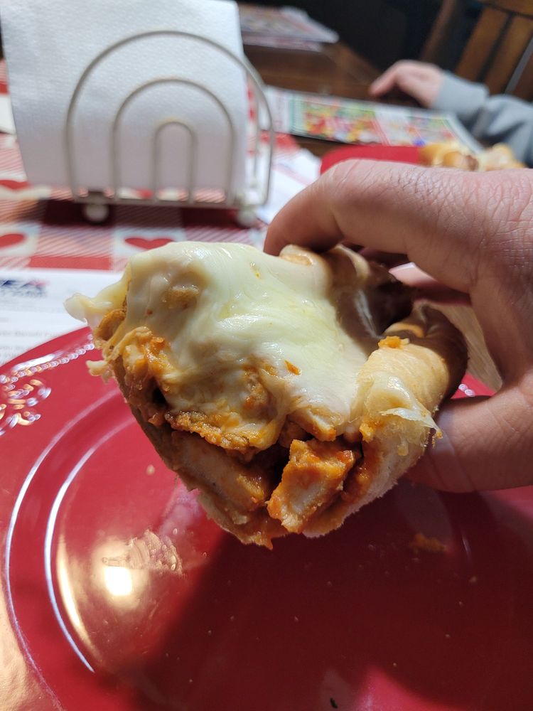 LABYS PIZZERIA Updated September 2024 19 Photos & 25 Reviews 73