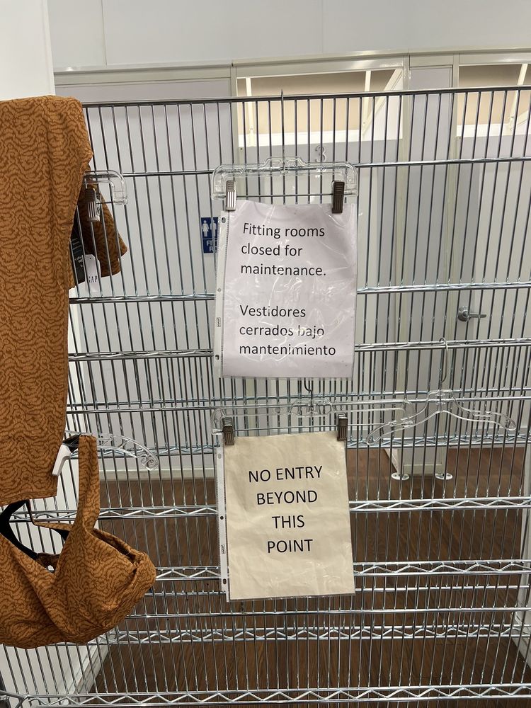 GAP FACTORY Updated September 2024 16 Photos & 16 Reviews 7872 N