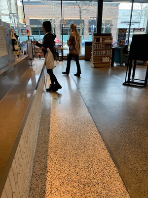 Barnes & Noble by null