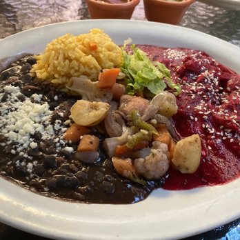 Fiesta Oaxaca - Mole with shite chocolate / walnuts / chicken breast.. - Mexican Near Me - Santa Fe, New Mexico Fiesta Oaxaca - Mole with shite chocolate / walnuts / chicken breast.. - Mexican Near Me - Santa Fe, New Mexico