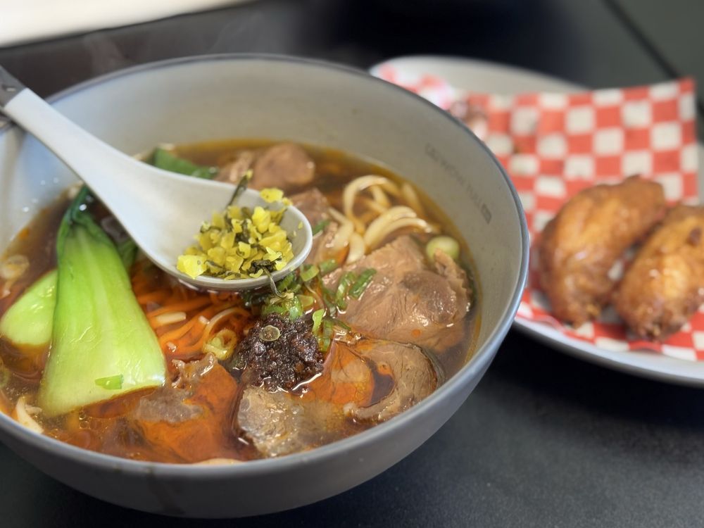 Wow Full Noodle House