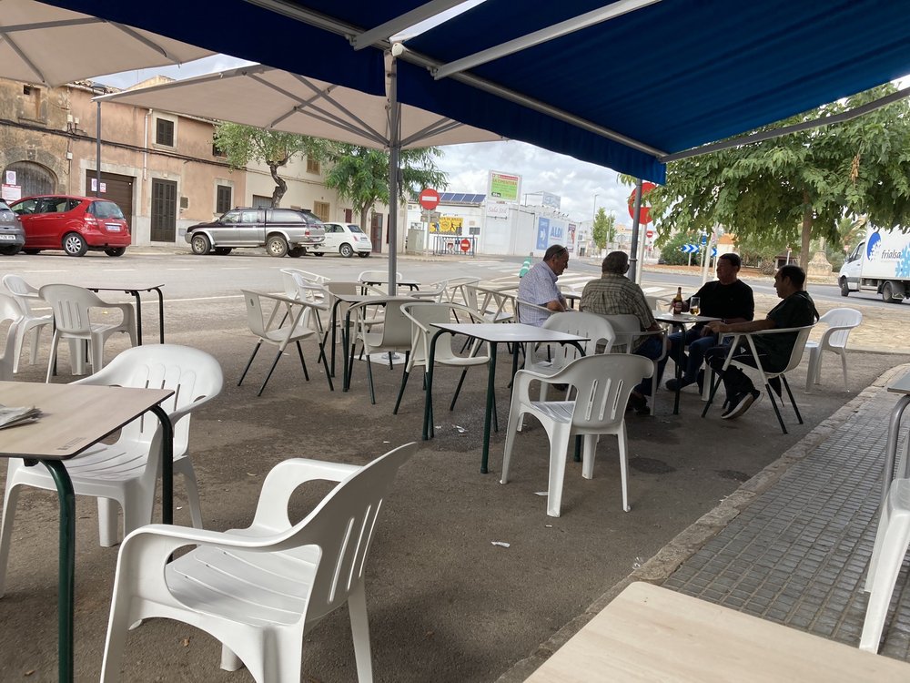 BAR LA PARADA Updated August 2024 Carrer Nou 85, Campos, Balears