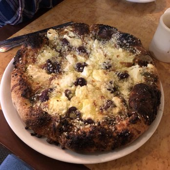 Hillbottom Pie - Pizza Near Me - Port Townsend, Washington