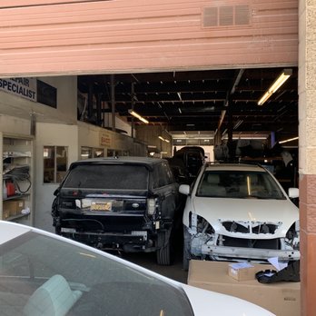Romaina Auto Body - Body Shops Near Me - Los Angeles, California