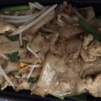 SOD Thai Kitchen - Garlic noodles - Thai Near Me - Orangeburg, New York SOD Thai Kitchen - Garlic noodles - Thai Near Me - Orangeburg, New York