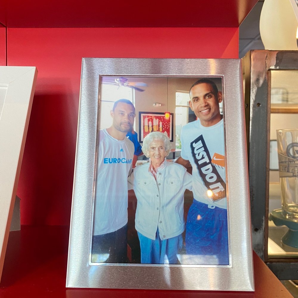 Grant Hill!!! Grant Hill!!!