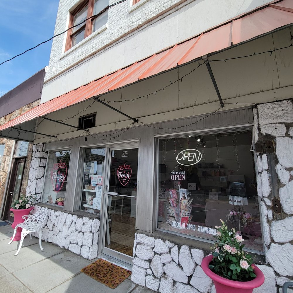 Berries by Felice - Streetview- look for the pink! - Candy Stores Near Me - The Dalles, Oregon Berries by Felice - Streetview- look for the pink! - Candy Stores Near Me - The Dalles, Oregon