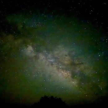 Bryce View Lodge - Milky Way shot - Hotels Near Me - Bryce Canyon, Utah